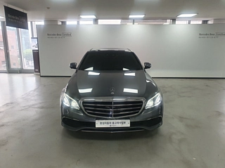 MERCEDES BENZ E-CLASS W213 2020