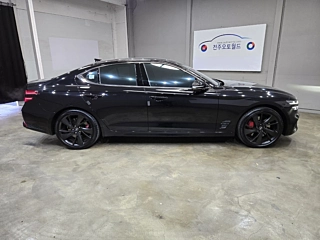 GENESIS G70  2022