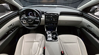 HYUNDAI TUCSON NX4 2023