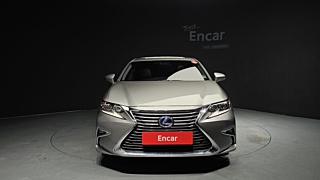 LEXUS ES300H 2016