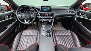 GENESIS G70 2019