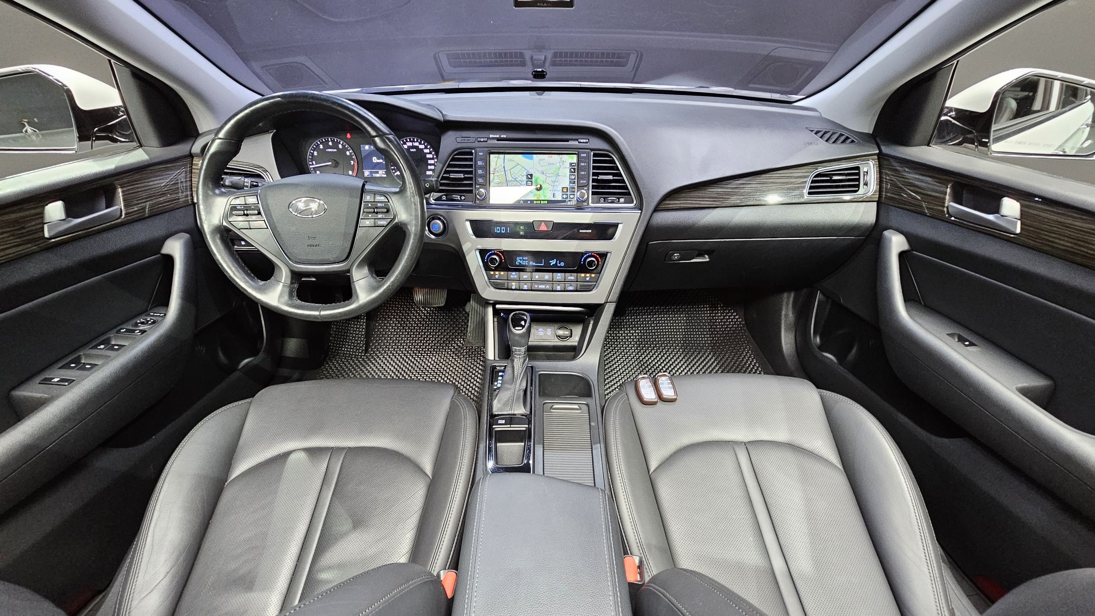 HYUNDAI SONATA LF 2014