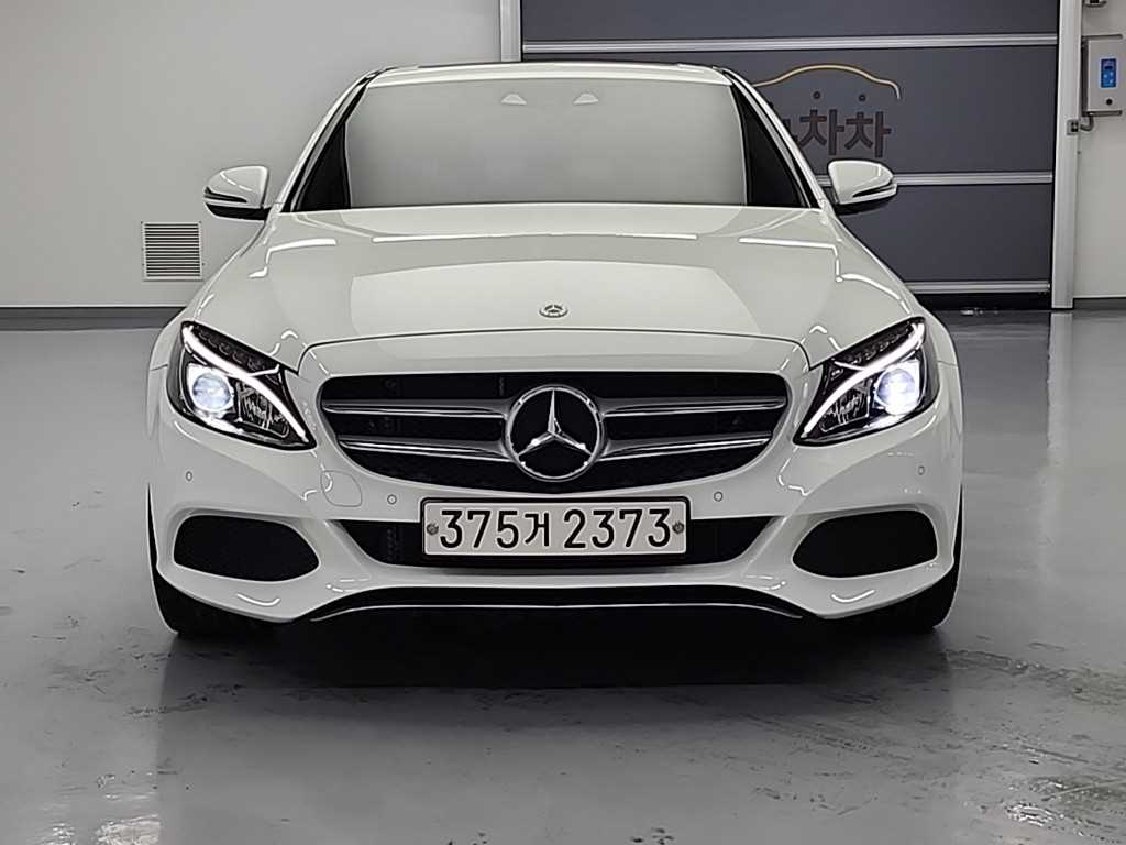 MERCEDES BENZ C-CLASS W205 2018