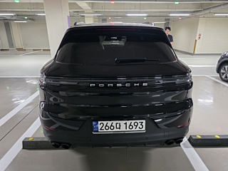PORSCHE CAYENNE PO536 2024