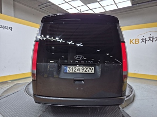 HYUNDAI STARIA 2022
