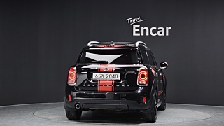 MINI COUNTRYMAN COOPER D 2018