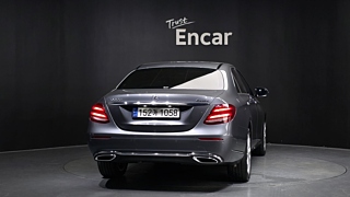 MERCEDES BENZ E-CLASS W213 2020