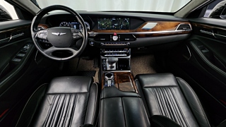 GENESIS EQ900 2016
