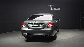 MERCEDES BENZ E-CLASS W213 2020