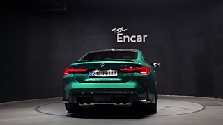 BMW M4 G82 2025
