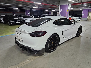 PORSCHE CAYMAN 2016