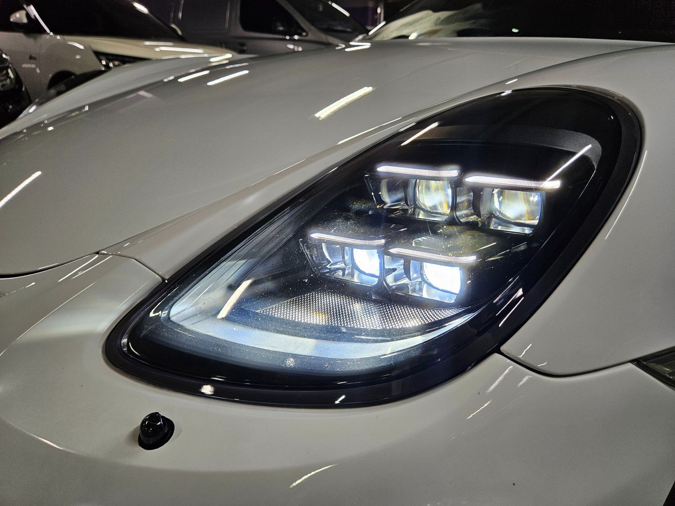 PORSCHE CAYMAN 2016