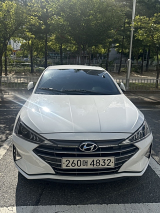 HYUNDAI AVANTE AD 2019