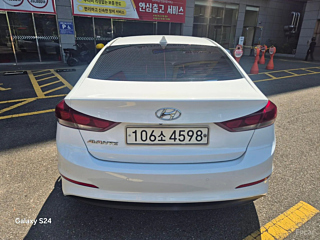 HYUNDAI AVANTE AD 2018