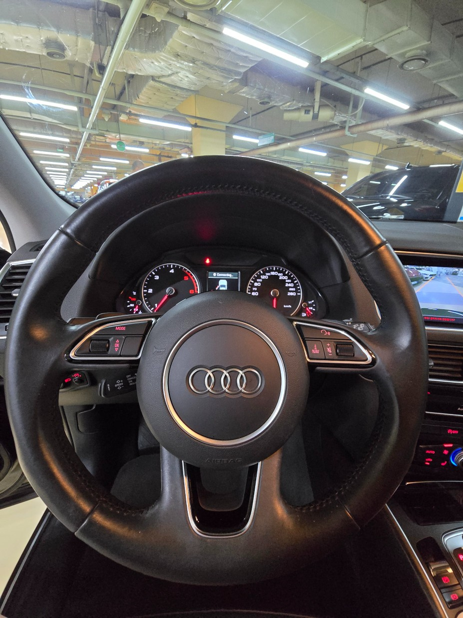 AUDI Q5 2016