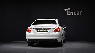 MERCEDES BENZ C-CLASS W205 2018