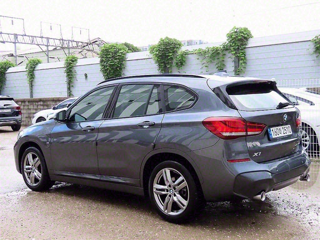 BMW X1 F48 2021