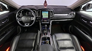 SAMSUNG QM6 2017