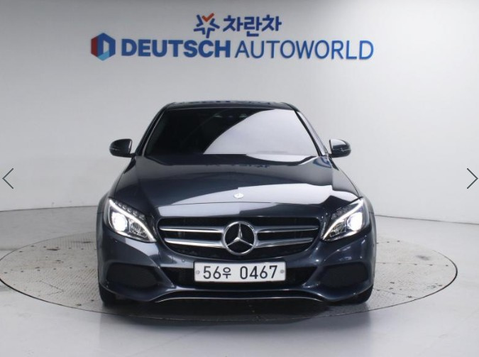 MERCEDES BENZ C-CLASS W205 2016