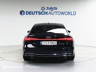 AUDI A7 4K 2021
