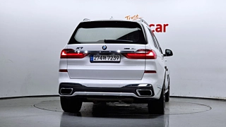 BMW X7 G07 2022