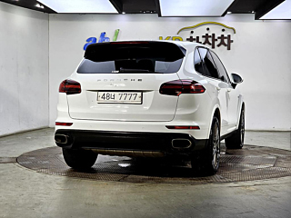 PORSCHE CAYENNE 2017