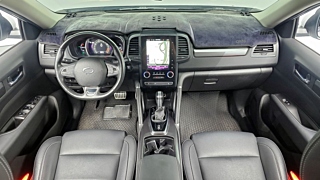 SAMSUNG QM6 2019
