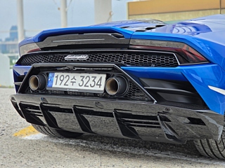 LAMBORGHINI HURACAN 2022