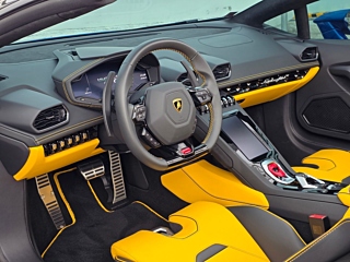 LAMBORGHINI HURACAN 2022