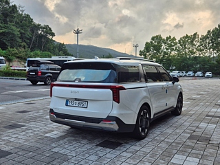 KIA CARNIVAL 2024
