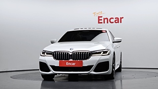 BMW 5-SERIES G30 2020