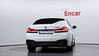 BMW 5-SERIES G30 2020