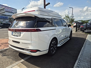 KIA CARNIVAL  4 GENERATION 9 Seater High Limousine 2021