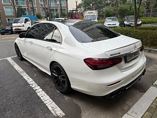 MERCEDES BENZ E-CLASS W213 2023