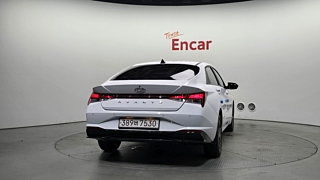 HYUNDAI AVANTE HYBRID CN7 2022