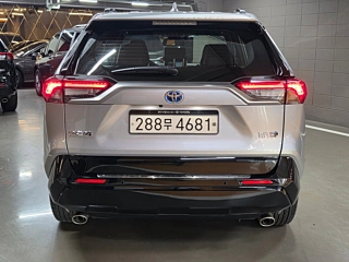 TOYOTA RAV4 2023