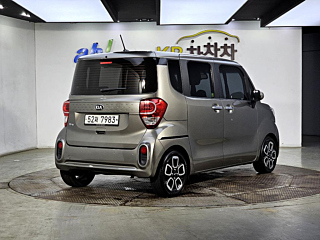 KIA RAY 2018