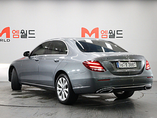 MERCEDES BENZ E-CLASS W213 2020