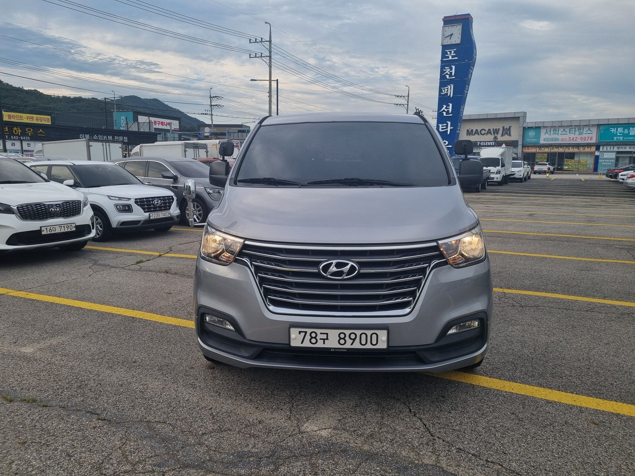 HYUNDAI STAREX GRAND 2018