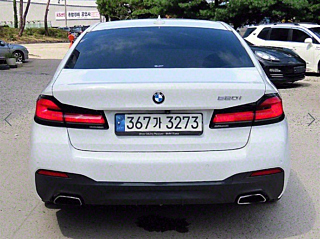 BMW 5-SERIES G30 2020