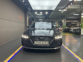 HYUNDAI GRANDEUR IG 2016