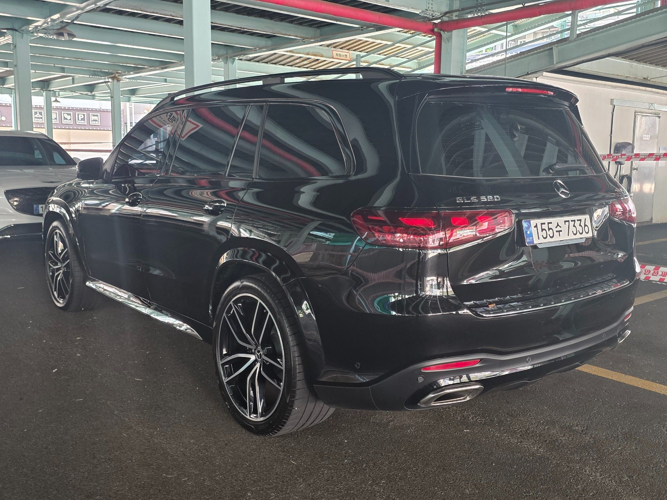 MERCEDES BENZ GLS-CLASS X167 2024