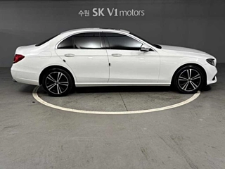 MERCEDES BENZ E-CLASS W213 2020