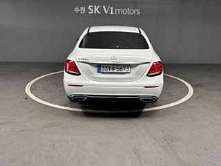 MERCEDES BENZ E-CLASS W213 2020