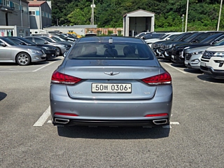 HYUNDAI GENESIS DH 2016