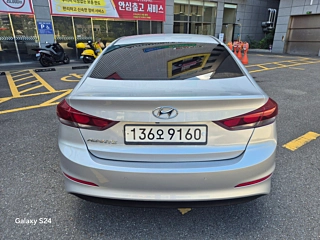 HYUNDAI AVANTE AD 2018