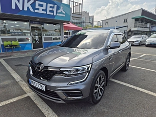 SAMSUNG QM6  2.0 LPe RE Signature 2WD 2021