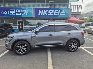 SAMSUNG QM6  2.0 LPe RE Signature 2WD 2021