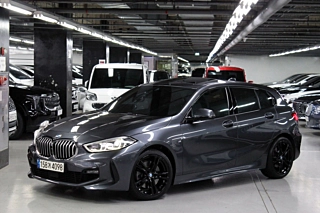BMW 1-SERIES F40 2021
