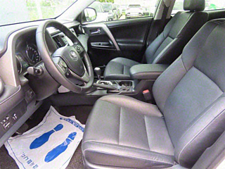 TOYOTA RAV4 2017